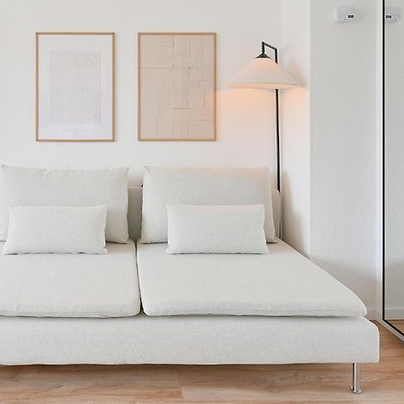 Beautiful And Stylish 1-Bedroom With Kitchen And King Size Bed Wuppertal Eksteriør bilde